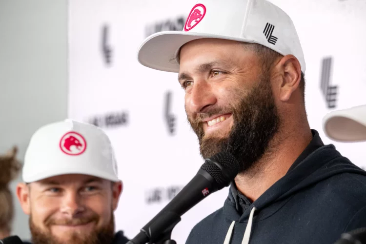 Captain Jon Rahm of Legion XIII GC attends a press conference during the practice round before the start of the LIV Golf Las Vegas at the Las Vegas Country Club on Tuesday, February 06, 2024 in Las Vegas, United States. (Photo by Charles Laberge/LIV Golf) | Le immagini contenute in questo articolo sono fornite da Golf-Magazine che ne detiene i diritti di utilizzo